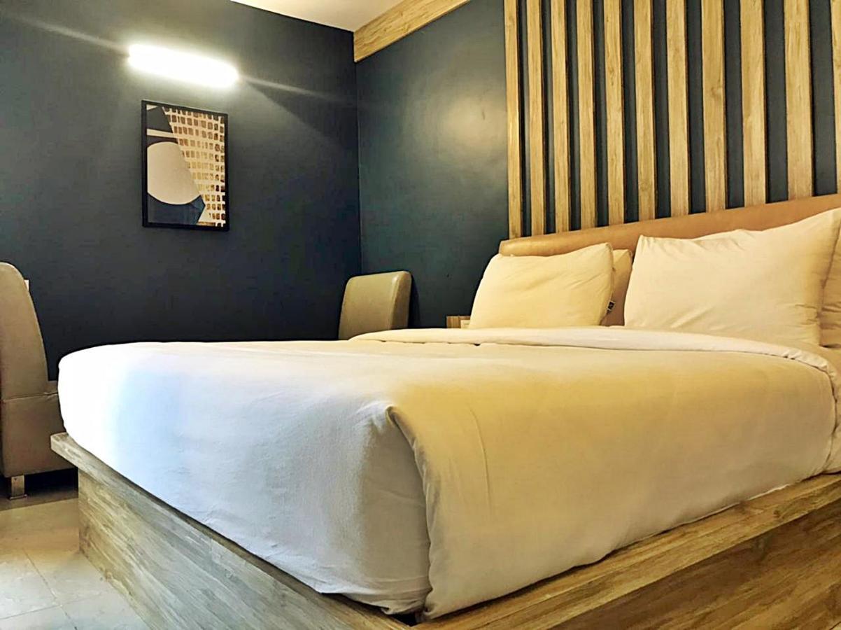 Air Avenue Hotel - Airport Devanahalli Bagian luar foto