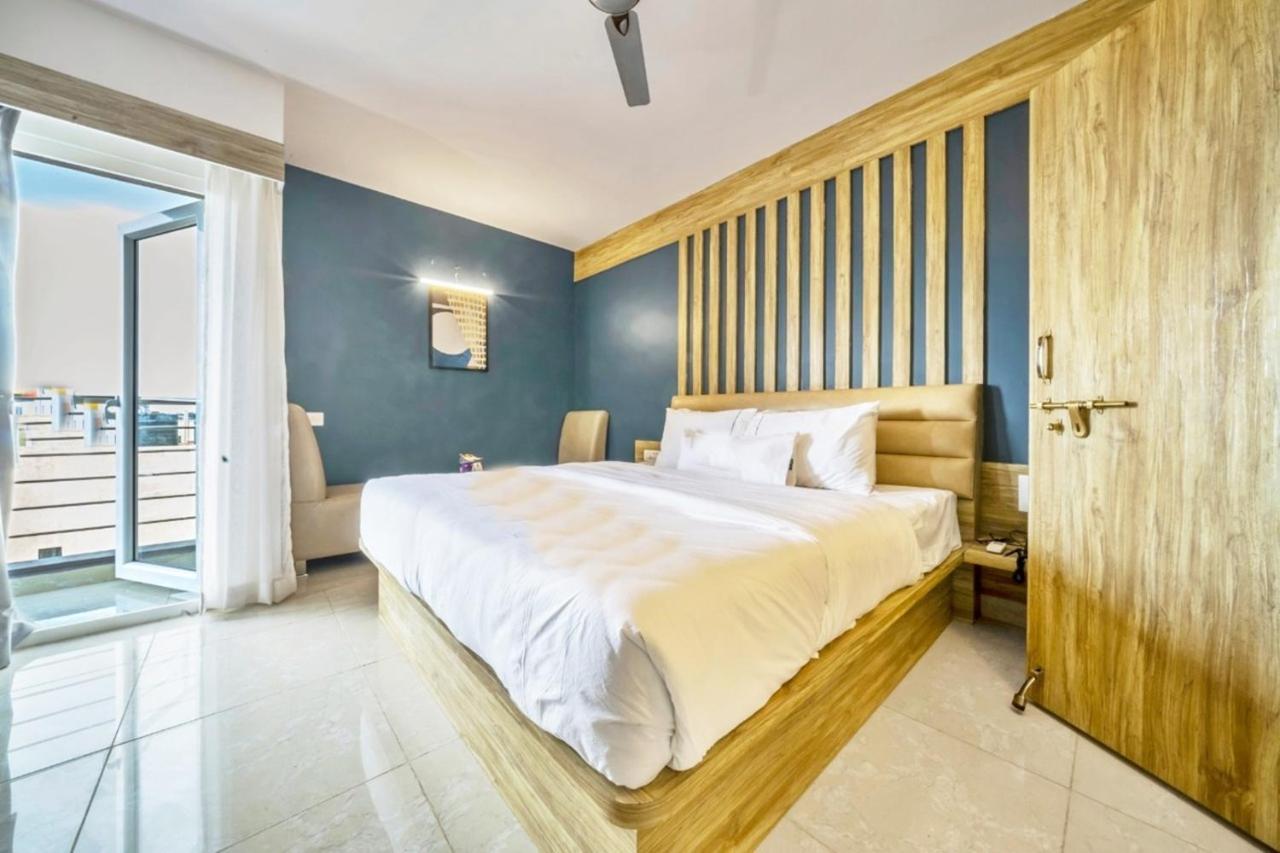 Air Avenue Hotel - Airport Devanahalli Bagian luar foto
