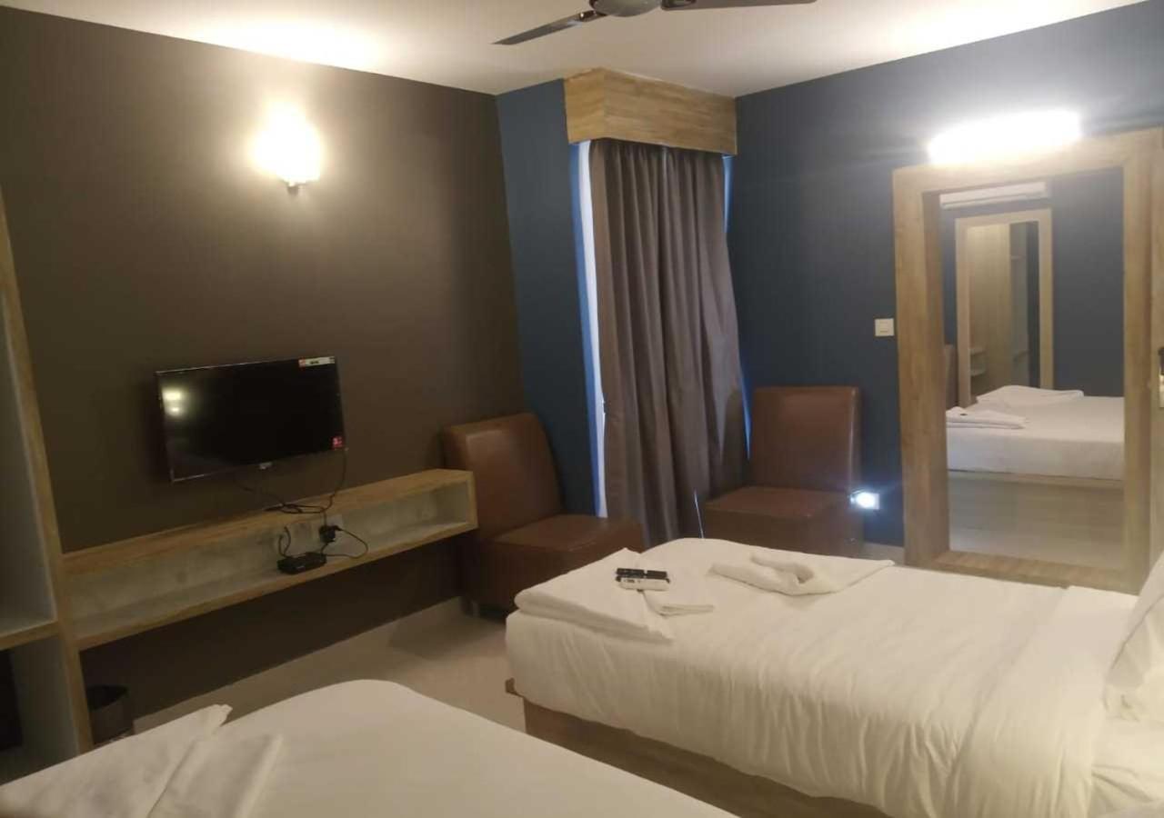 Air Avenue Hotel - Airport Devanahalli Bagian luar foto