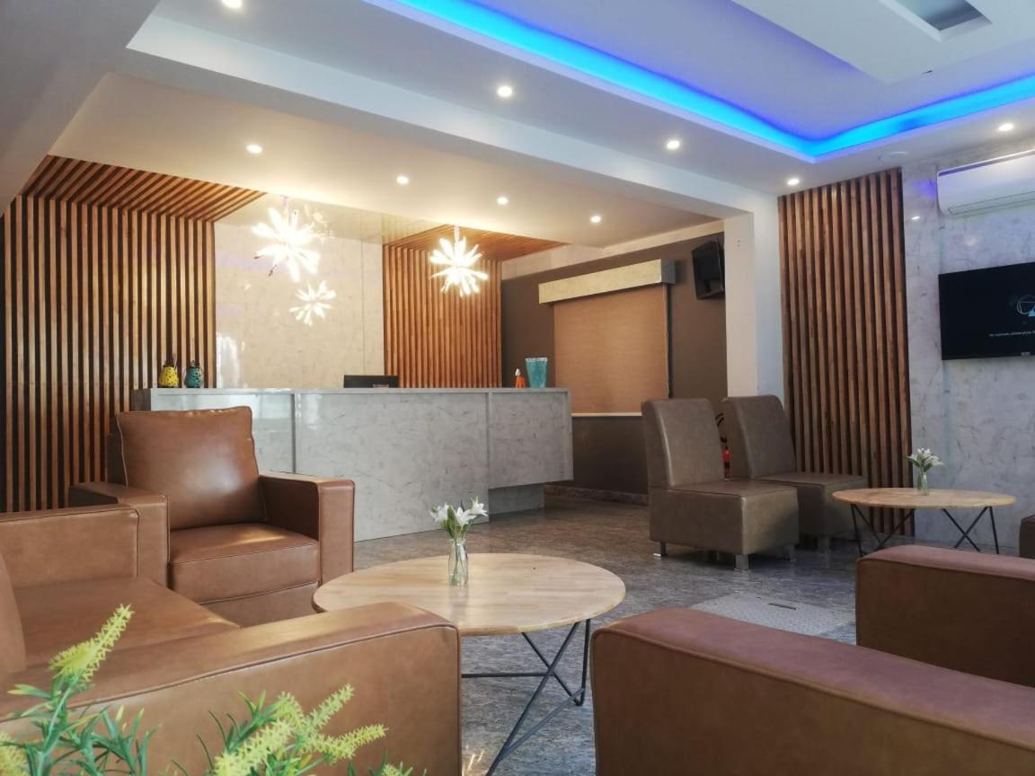 Air Avenue Hotel - Airport Devanahalli Bagian luar foto